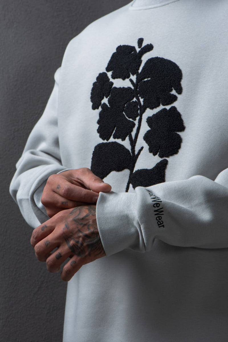 BLACK ROSE SWEATSHIRT